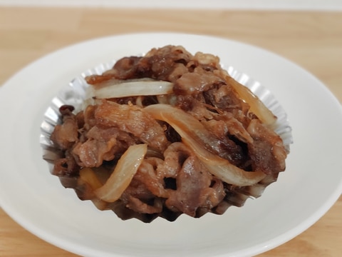 牛肉と玉ねぎの甘辛煮